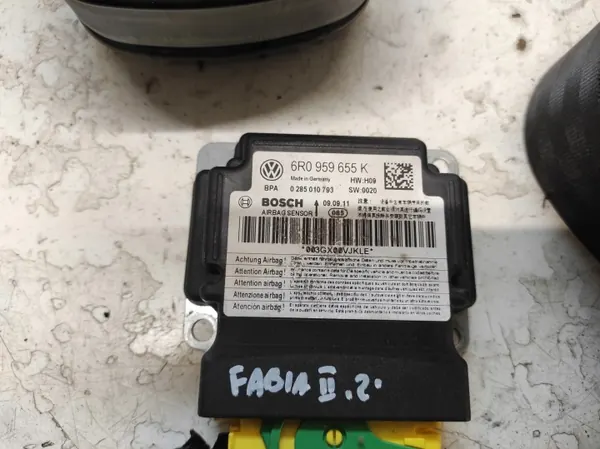 SKODA FABIA II Bältesmodul OEM PAW1026 image 4