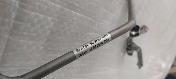 Mercedes W204 OM651 Turbo Oil Pipe A6511800320 image 3