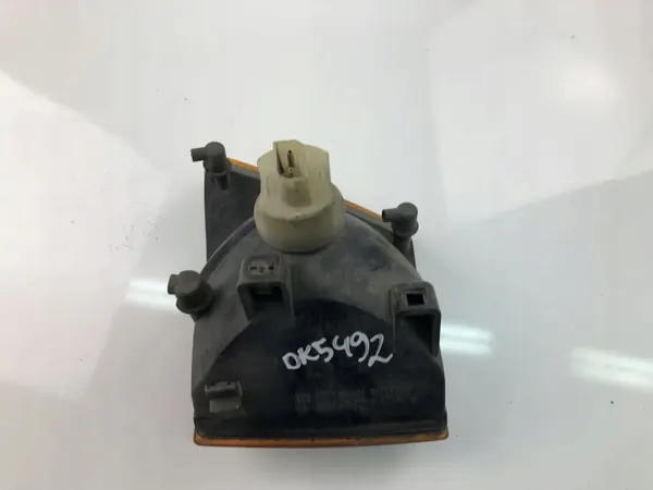 Clignotant d'aile gauche OEM 1378821 BMW 7 E32 image 4