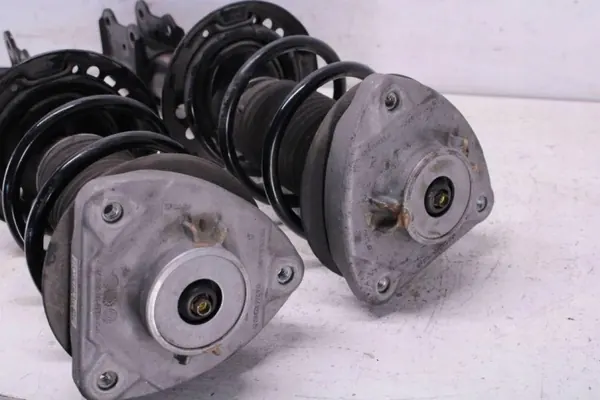 Mercedes-Benz Stoßdämpferfeder hinten links OEM A1763204938 image 10