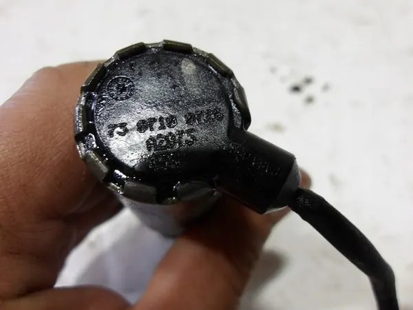 Oljepumpsolenoid BMW F20 F21 F30 F31 N13 image 2