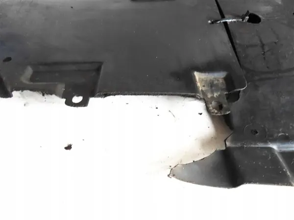 Motoröverdrag Toyota Avensis T27 2.0 D4D 2009-2015 OEM 51441-02320B image 3