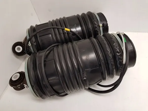 MERCEDES W211 S211 Kombi Bolsa de Suspensão A2113200925 image 1