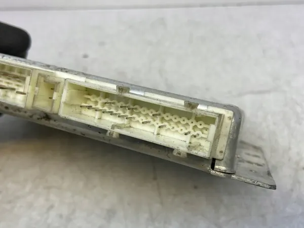Módulo de control Mercedes OEM A2205453832 - Usado image 9
