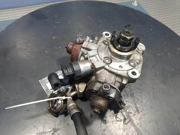 HONDA CR-V III 2.2 Kraftstoffpumpe 16790-RL0-G51 image 3