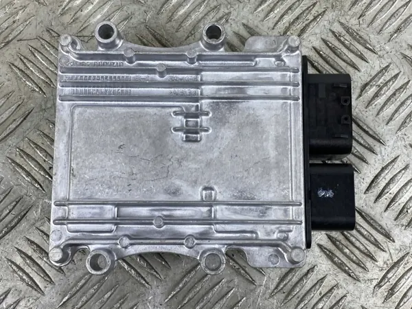 Hyundai Santa Fe 2019 Controllers - Gebruikt OEM-onderdeel image 6