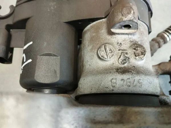 Mercedes-Benz S W222 2014 Oikea Takajarrusatula A2314230881 image 8