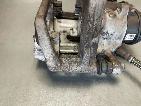 Mercedes-Benz S W222 2014 Oikea Takajarrusatula A2314230881 image 9