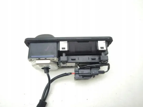 Botón apertura maletero Hyundai Kona II OEM 81820BE000 image 9