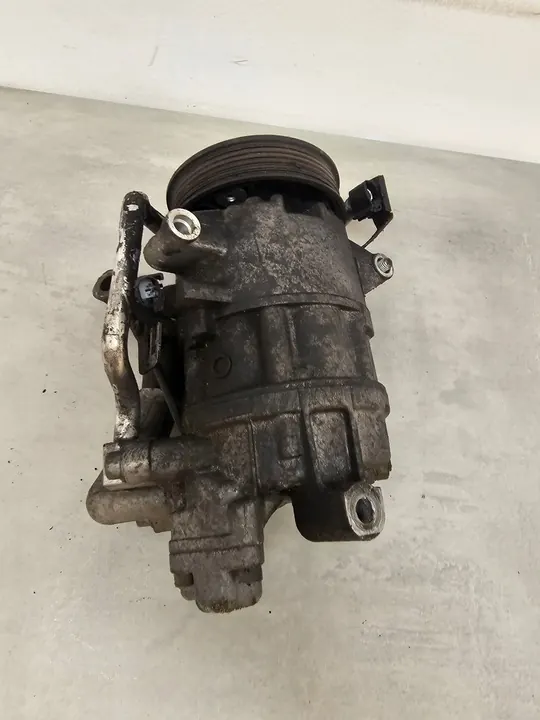 Compressore aria condizionata BMW E90 2.0D image 10