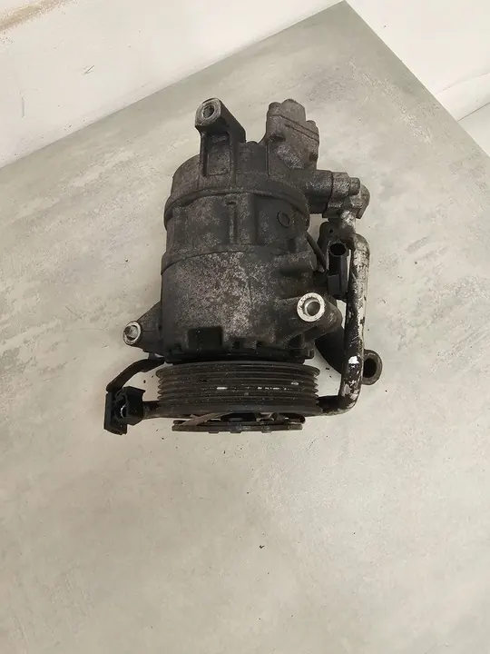 Compressore aria condizionata BMW E90 2.0D image 8