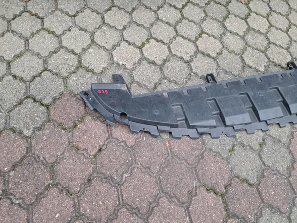 RENAULT MODUS 04- Protetor Inferior Sob Para-choque 8200259264 image 2