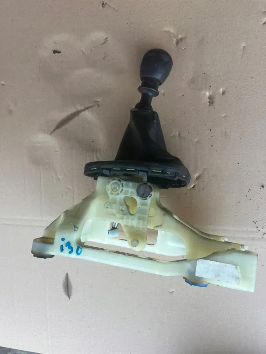 Pookknop OEM GAŁKA LEWAREK HYUNDAI I30 2007-2010 image 3