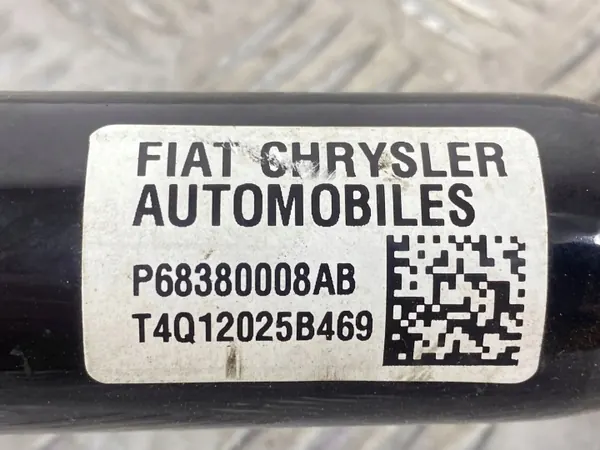 Jeep Grand Cherokee WL achteras halfas OEM P68380008AB image 9