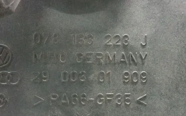 Audi Skoda VW 2.4/2.8 V6 Ansaugkrümmer 078133151D image 6