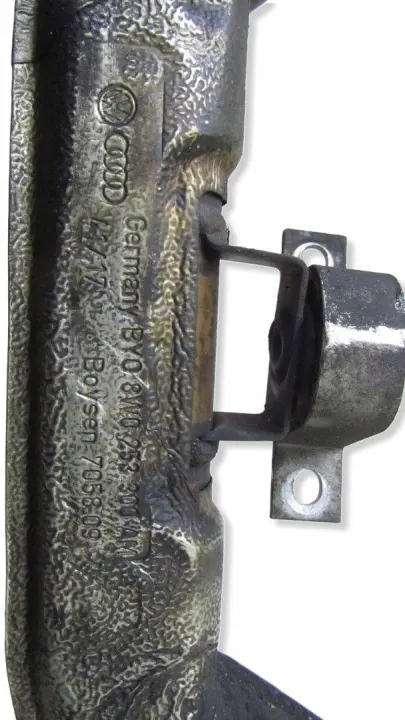 Audi A4 B9 2.0D Pakoputki OEM 8W0253300AM image 3