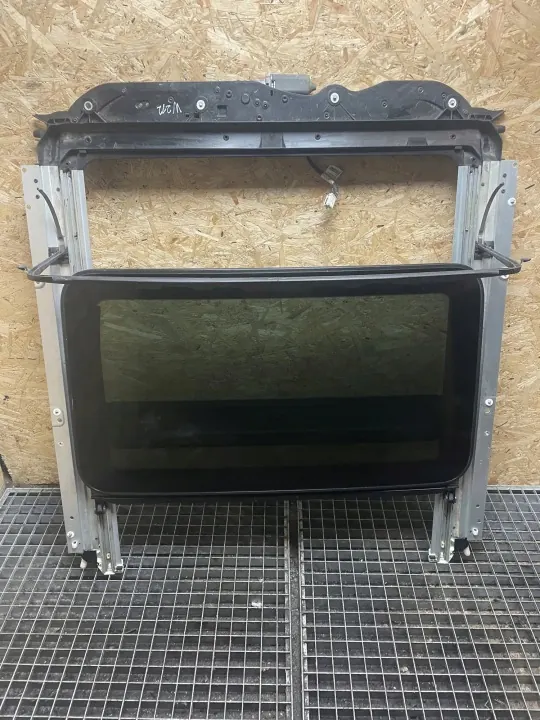 Mercedes CLS W218 Glas-Schiebedach OEM A2187800729 image 2