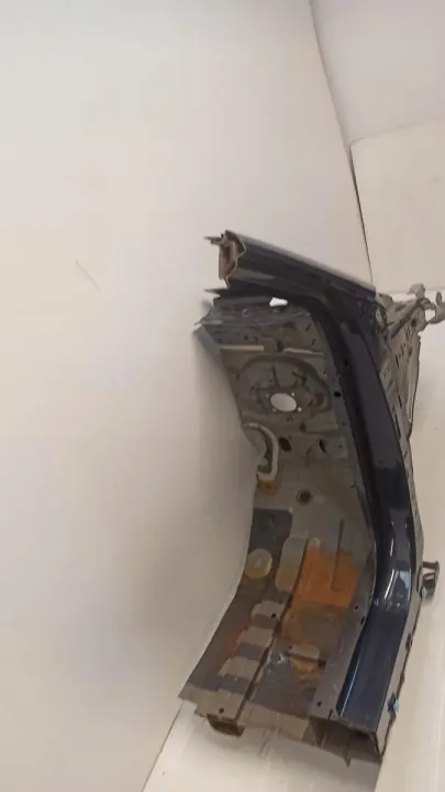 Hyundai Bayon rechter zijpaneel OEM BAYON Gebruikt image 3