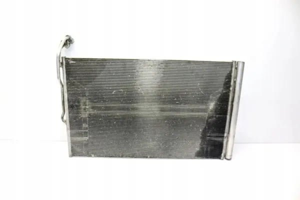 Condensador AC Porsche OE 7P0820411A para Cayenne image 3