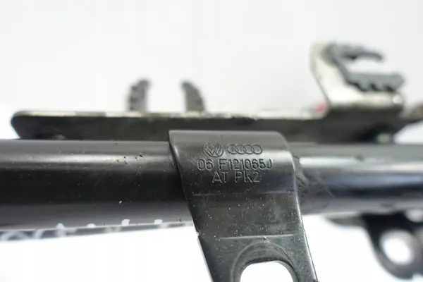 Volkswagen OE 06F 121 065J vesiletku image 6