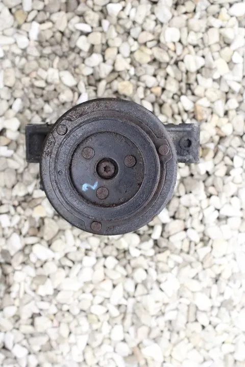 Compressore aria condizionata BMW OE 6905643 image 3