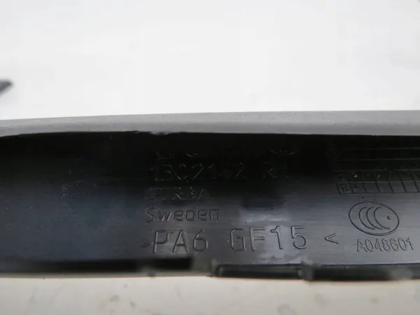 Oikean Takalasin Kehys Volvo S60 II V60 2.4 D5 215HV image 5