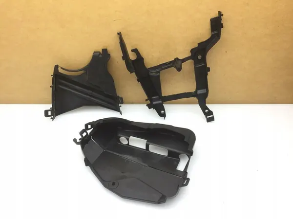 RENAULT CLIO IV 1.5 DCI Täckkåpa image 2