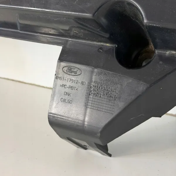 Refuerzo de parachoques trasero Ford OEM 4M5117912AD image 6