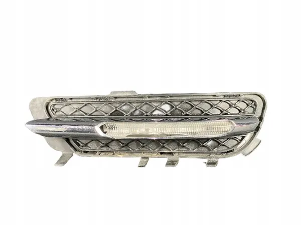 MERCEDES CLASSE E W212 Grille de Pare-Chocs Avant Droite image 2