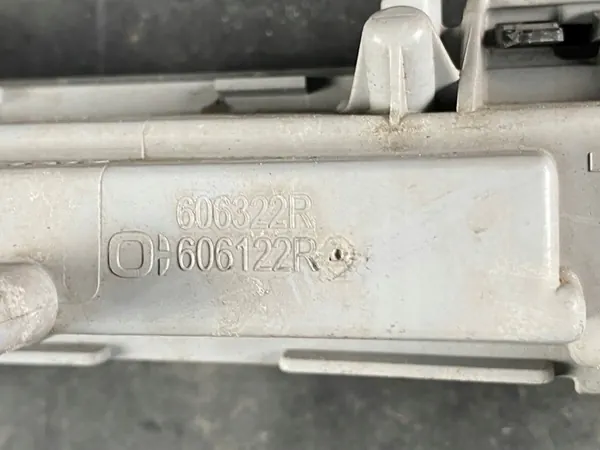 MERCEDES CLASSE E W212 Grille de Pare-Chocs Avant Droite image 6