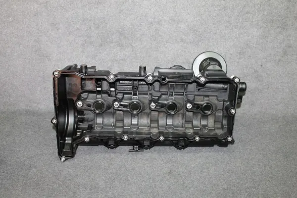 BMW N47 Kleppendeksel OEM 7810584 - Gebruikt image 5