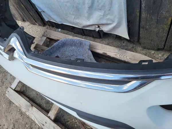 Paraurti anteriore Citroen C4 II Picasso image 4