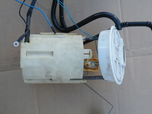 Brandstofmand Mercedes W203 2.2 CDI A2034703394 image 4