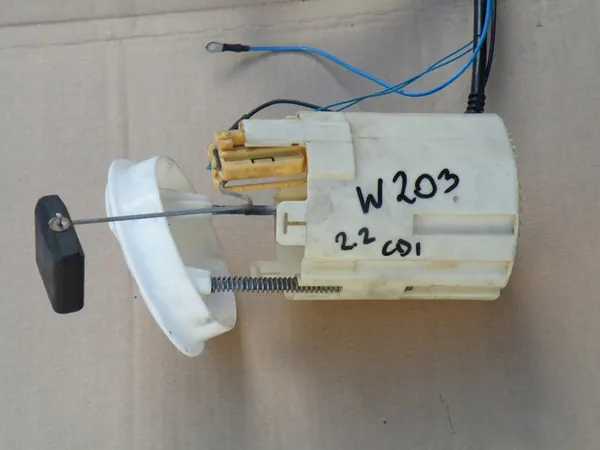 Brandstofmand Mercedes W203 2.2 CDI A2034703394 image 6