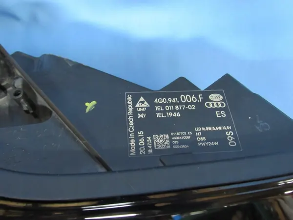 Rechtes Audi A6 C7 4G0 Lift LED Bi-Xenon Scheinwerfer image 7