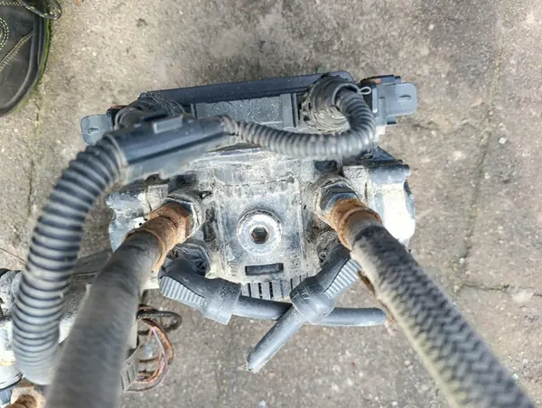 EBS Luchtventiel Modulator Iveco Stralis image 3