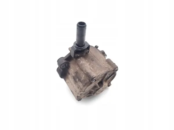 Mercedes-Benz Vito Vacuum Pump 113CDI Diesel image 3