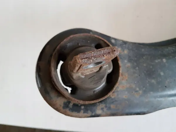 Mitsubishi Outlander 2014 Mozzo ruota posteriore 4125A079 image 6