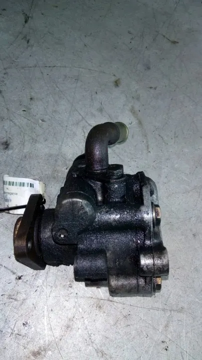 Stuurpomp Audi A4 8D0145177QES image 3