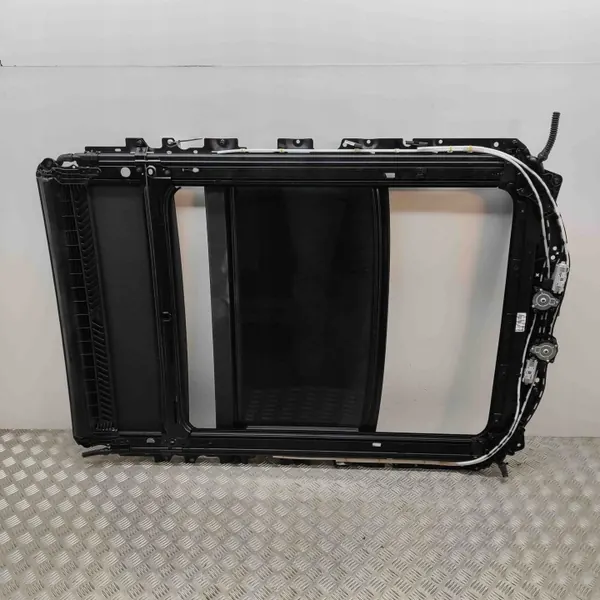 Panoraamalasikatto OEM 8070628 BMW G31 Touringille image 4