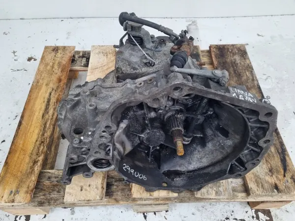 Boîte de vitesses manuelle Suzuki Liana 1.6 16V - Pièce OEM image 2