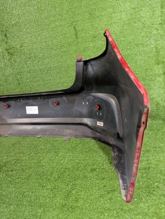 Pare-chocs arrière Toyota Corolla E21 Sedan image 6