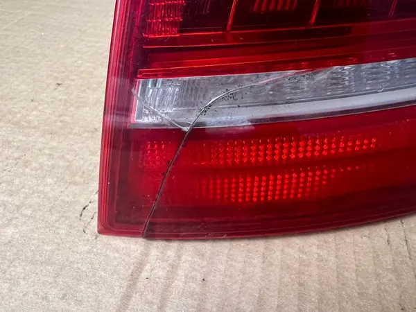 Lámpara trasera derecha LED Audi A8 D3 II Lift image 6