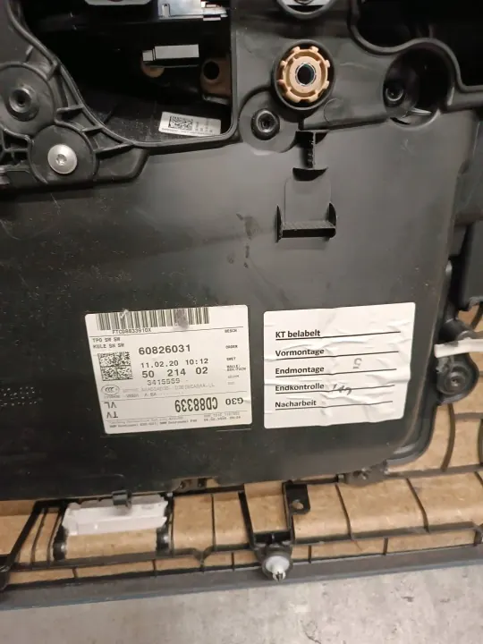 Harman Kardon ovenkoristesarja OEM 7476789 BMW 5:lle image 10