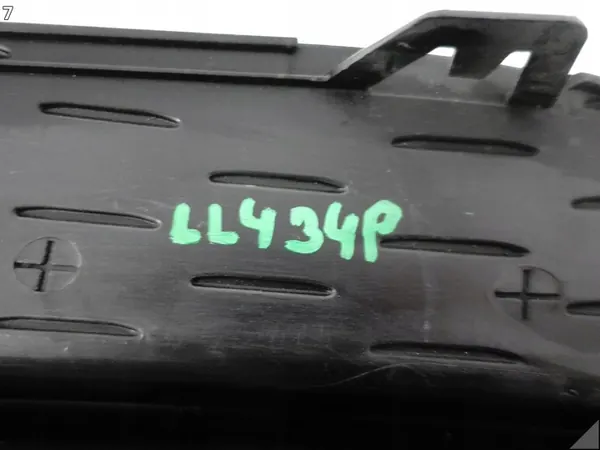 MERCEDES CLASSE E W213 S213 LIFT AMG GRILLE AVANT DROITE image 8