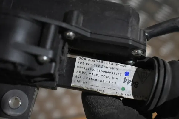 Moteur de lève-vitre gauche Porsche Cayenne 1 image 2