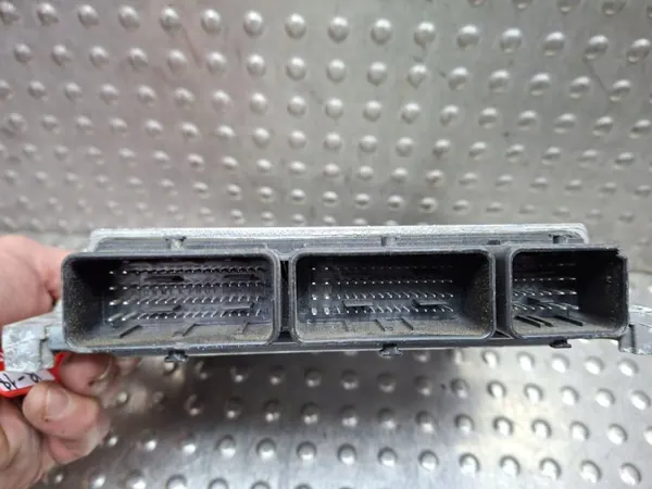 Contrôleur OEM S26312777 pour Renault Megane III 1.5 DCI image 3