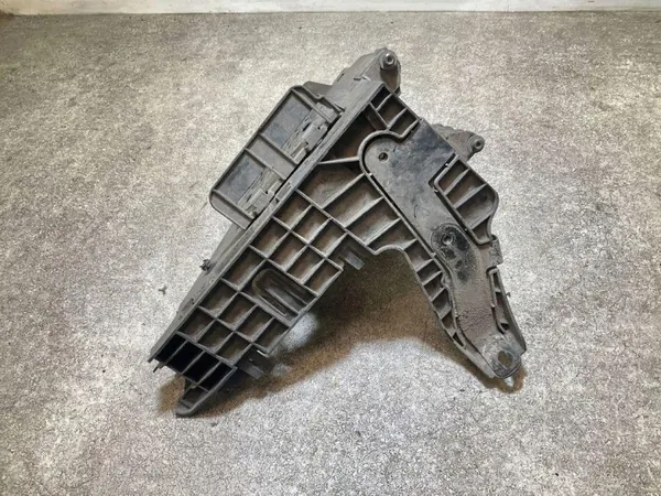 Pièce compartiment moteur VW OEM 2N0915515 - Occasion image 5