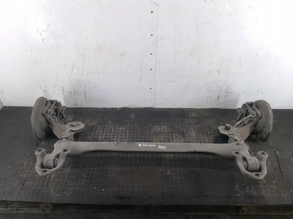 BELKA ZAWIESZENIA achterasbalk voor Opel Zafira B image 2