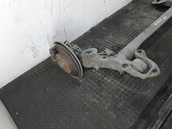 BELKA ZAWIESZENIA achterasbalk voor Opel Zafira B image 5